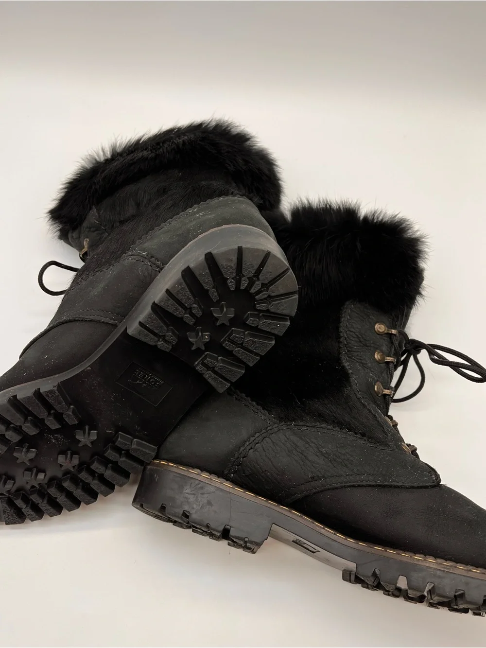 Sorel Womens 11 Black Rabbit/Calf Fur-Trim Panels Lace-Up Lug Sole Boots Leather